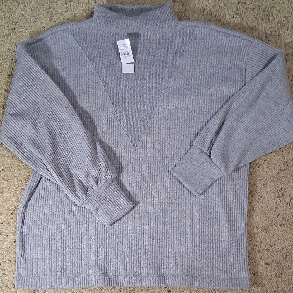 LOFT Heathered Gray Knit Top